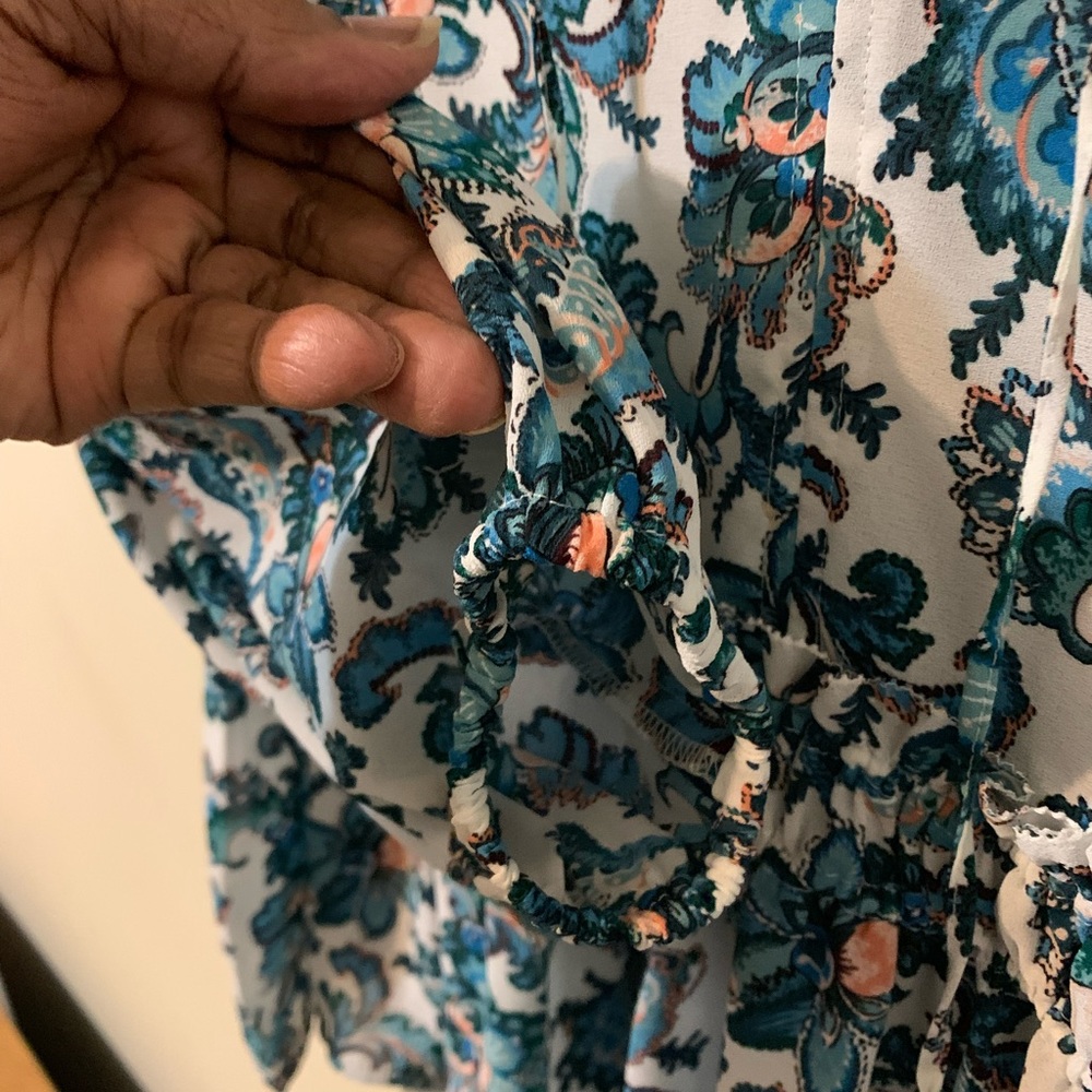 Loft Top Size Small - image 7